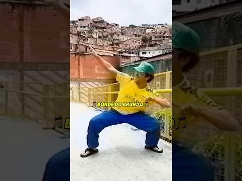 Bruno Mars is a literal MAGICIAN!😳😂