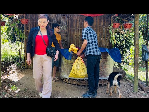 Sister and Brother-in-law, Visiting Hong on the Mountain