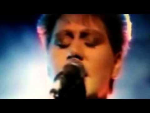 Cocteau Twins - Blue Bell Knoll