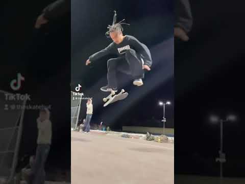 Shay Sandiford 🌙🦇