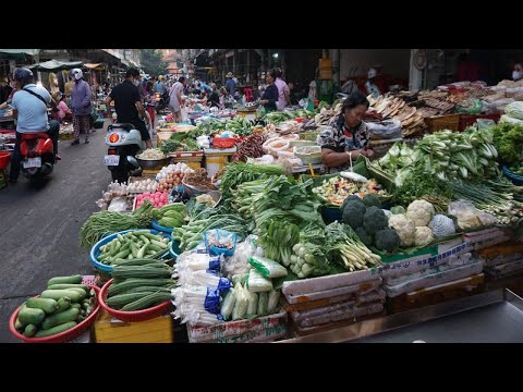 Evening Daily Activities of Khmer People Buying Food @Orussey Market - Street Market Food in Town