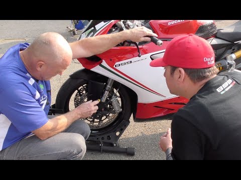 2 Clicks Out: 899 Panigale Suspension Setup (TRAILER)