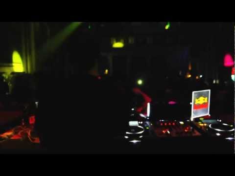 Kristal Says MATADOR Live [minus]  7.12. 2012