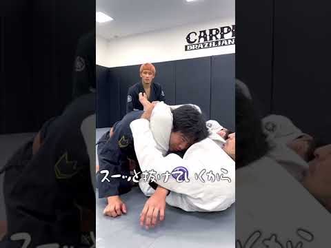 【柔術あるある】脳筋先生の三角絞め #shorts