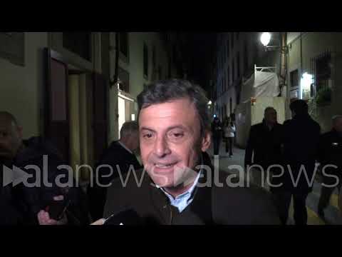 Municipal, Calenda: "The M5S in Florence? It's as useful as the potholes in Rome"