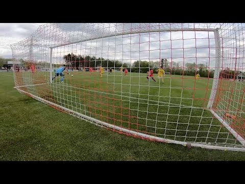 Oedt souverän: Donau macht sich Tore selbst