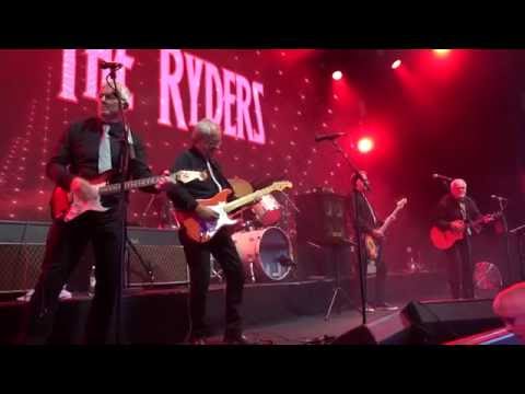 Reef Break - THE RYDERS live at sea