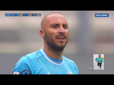 Golazo de Emanuel Herrera para darle la igualdad a Sporting Cristal frente a Alianza Lima
