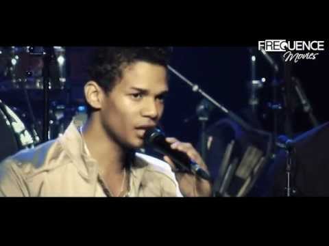GILLES FLORO AU CASINO DE PARIS