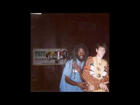 Never give up JOLLY STEWART (pitched @ 432hz)