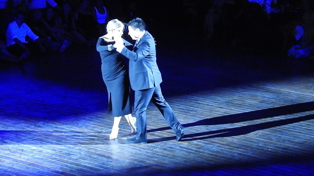 Carlitos Espinosa & Noelia Hurtado - Barro - FTL 2919