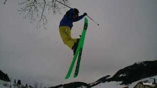 preview picture of video 'Sauts à ski. Les jeunes de Sainte-Croix. Piste Eclairée, Balcon du Jura vaudois. Ski jumping.'