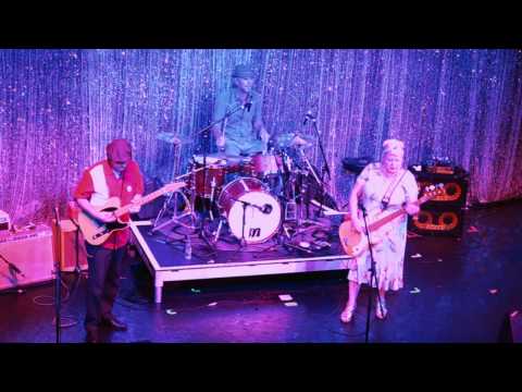 Sweet Felicia & The Honeytones - Mailman Blues