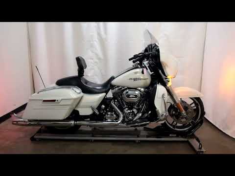 2014 Harley-Davidson Street Glide® Special in Eden Prairie, Minnesota - Video 1