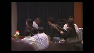 Download lagu KOES PLUS LAGUKU SENDIRI Opening Konser 2003 mp3