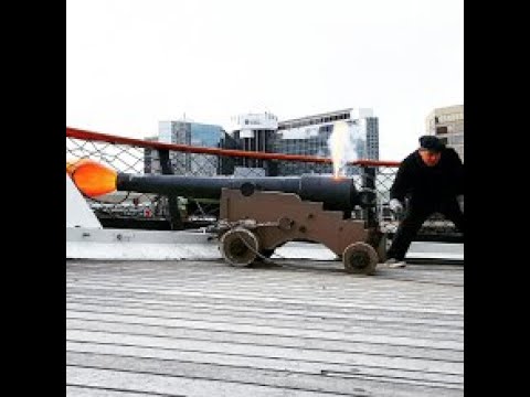 The History of Naval Guns