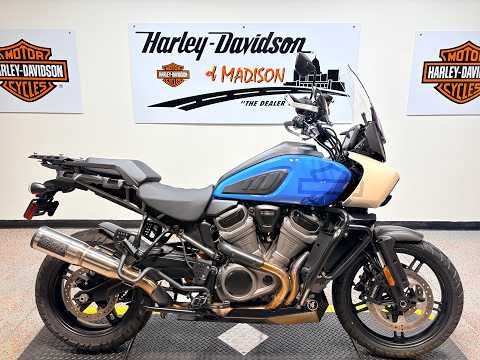 2022 RA1250S HD Pan America Special Fastback Blue/White Sand Pearl