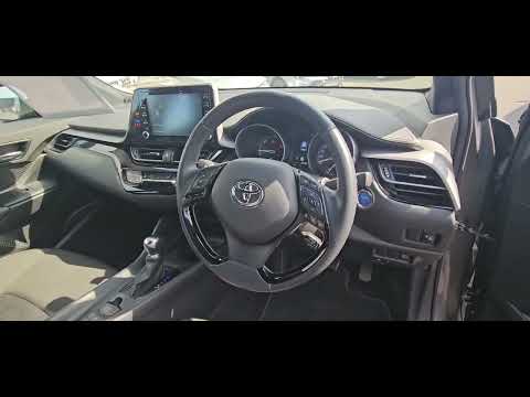 Toyota C-HR 1.8 Hybrid Luna 5dr - Image 2