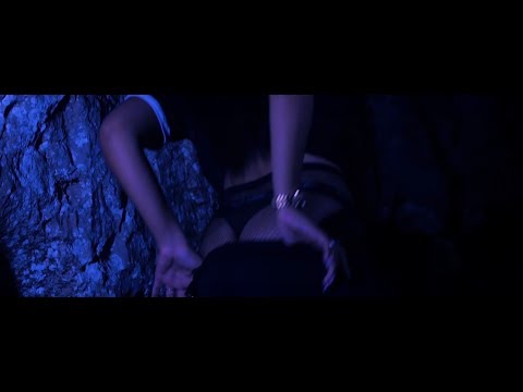 D_WXLF x Von Dutti - TRAPN, FLEXN