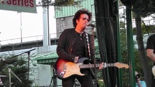 Willie Nile Performs "Holy War" From "American Ride" - Woodbridge, NJ!