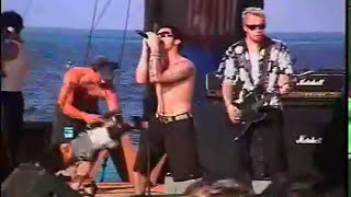 Lit - Back In Black/No Big Thing (from MTV&#39;s Fashionably Live | March 2000)