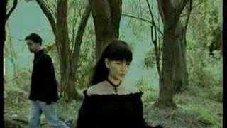 Download lagu Ita Purnamasari - Bidadari yang terluka mp3