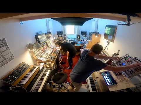 DeWalta & Shannon LIVE - Studio "lockdown" Jam