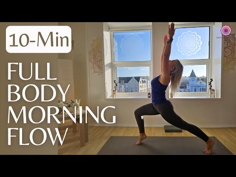 10 Min Sunrise Yoga, Full Body Morning Flow For Energy 🌅✨//LOVE & LIGHT YOGA