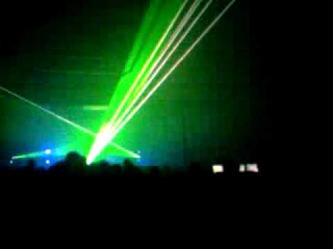 SLAMMIN VINYL & COMPULSION LIVE@BOWLERS NYE 2011/12 MP4