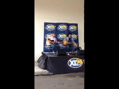 Bobby Wills - Never Didn't Love You