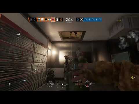 whole team drops through hatch at same time rainbow six siege