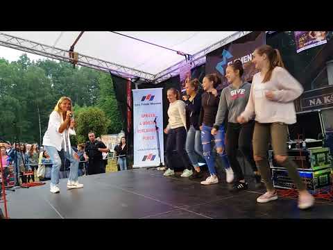 Happy day dance a Yvetta Blanarovičová