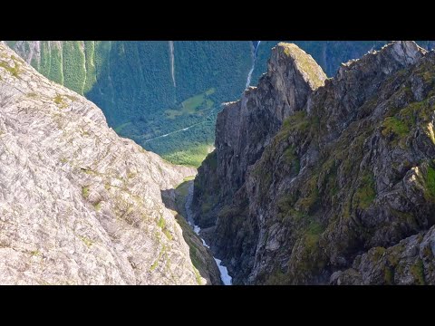 Keipen Crack / Wingsuit Base Jump / Norway / 2024