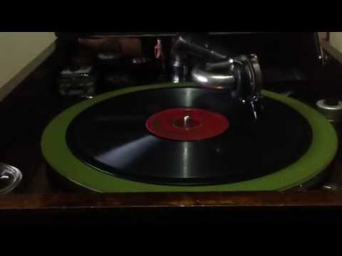 LA MOME  -Tango & Foxtrot - Pavilion Players- Roaring 20s- 78 rpm record