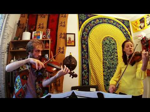 'Mainly Two' violinists Marie Schreer et John Garner   'Summer':  by John Garner.
