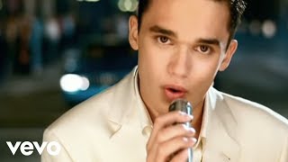 Gareth Gates - Unchained Melody (Official Video)