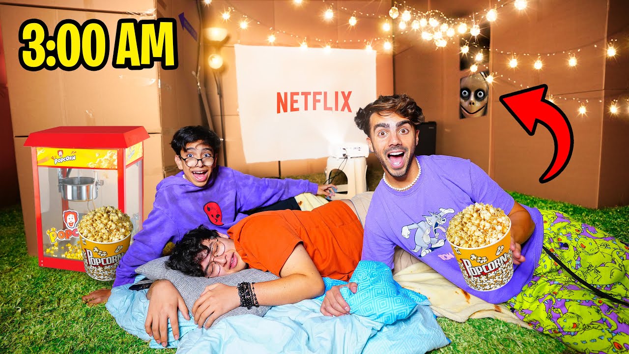 DORMIMOS UNA NOCHE EN LA MANSION DE CARTON