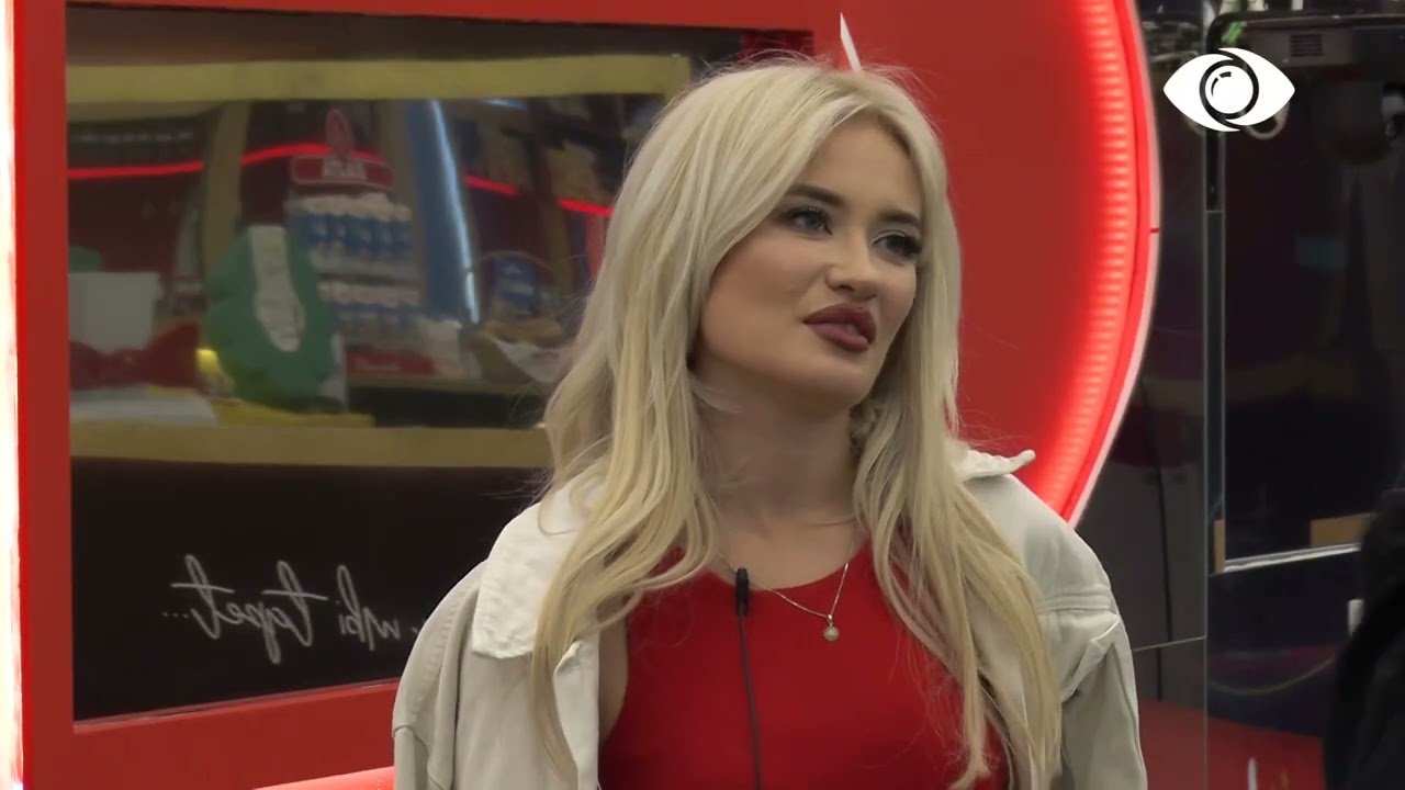 Unë po iki/ Luizi bisedon me Deamishel