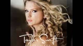 Taylor Swift low voice remix, sounds like a male singer