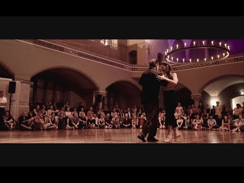 Mariano “Chicho” Frumboli & Moira Castellano - Milonga del 900 - Tango exhibition by Sivis’Art