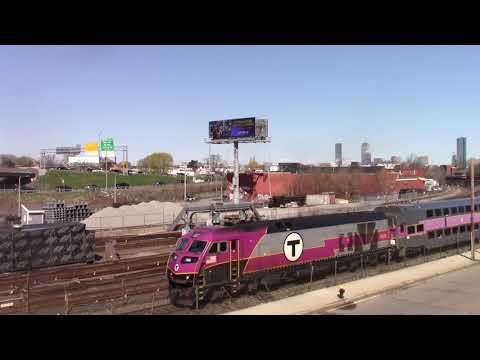 Saying goodbye to 3 more F40Ph-2c's... MBTA Middleboro extra with 1027, 1034 & 1059 at JFK/Umass