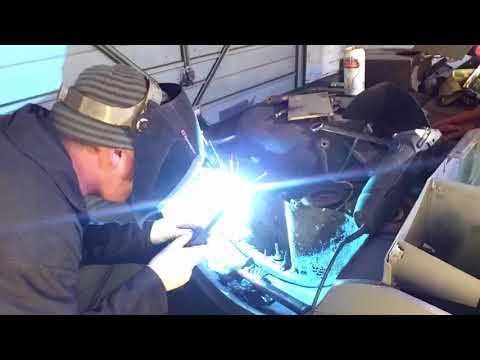 1964 Mk1 Mini Restoration S2 Ep71 - Boot Floor