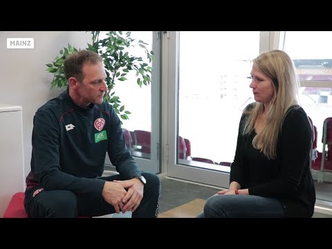 Wortpiratin rot-weiß: Gespräch mit Sven Hoffmeister