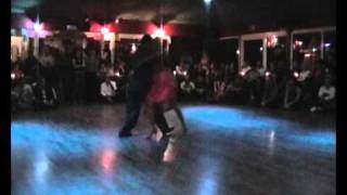 Sebastian Achaval y Roxana Suarez - Mozo guapo