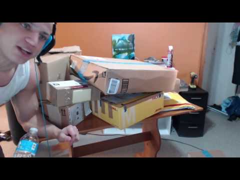 Tyler1 SCUFFED UNBOXING (Fan Mail) [VOD: March 03, 2017]