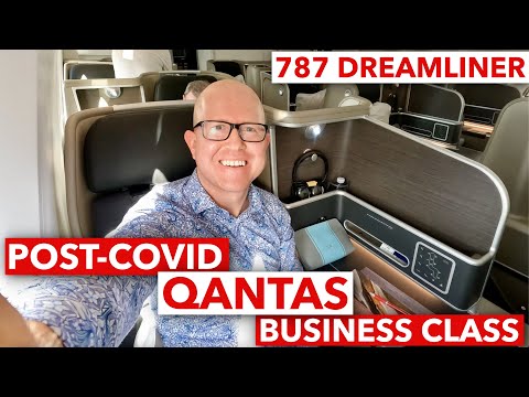 QANTAS  Boeing 787-9 Dreamliner Business Class Review - Sydney to Dallas Fort Worth Video