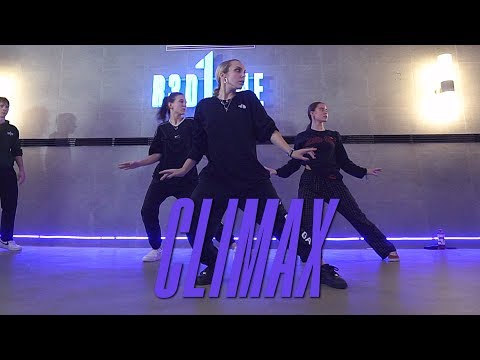 download lagu mp3 mp4 By Lilla, download lagu By Lilla gratis, unduh video klip By Lilla