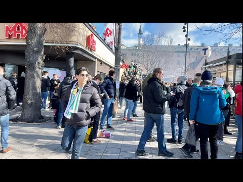 Stockholm Walks: Götgatan with exited Hammarby supporters. Sunny, eventful walk in charming area.