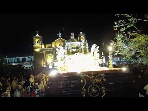 Fe que no se apaga 🔥🖤 – Procesión del Señor Sepultado en Alotenango
