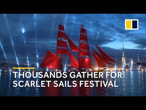 Thousands gather for Scarlet Sails Festival in St. Petersburg, Russia